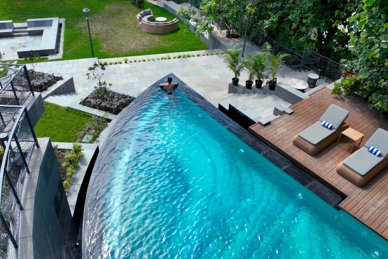 two-tiered-swimming-pool