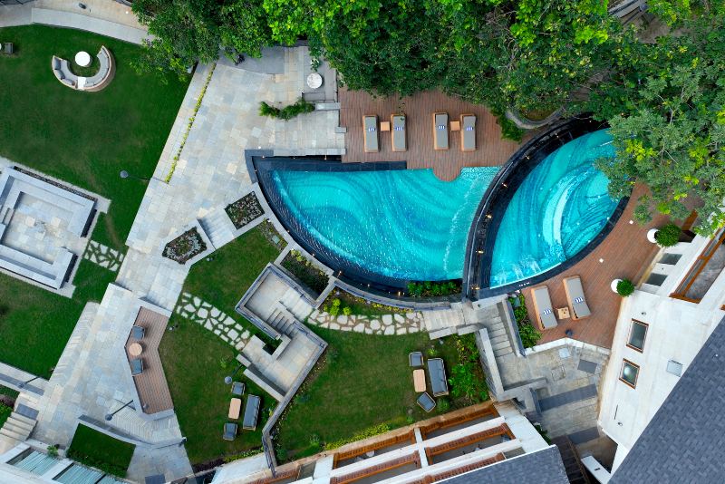 two-tiered-swimming-pool