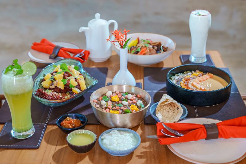 Wellness Dinner Food at Luxury Wellness Resorts in India