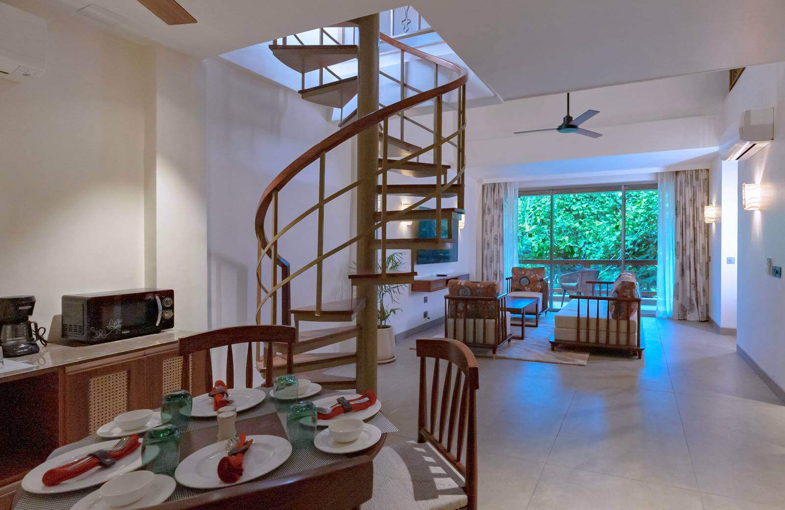 What to Expect at Vileen Rishikesh: Rooms, Dining, Wellness Retreat, and River Views